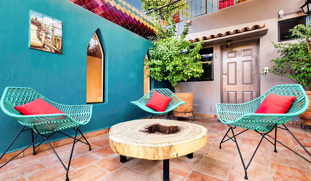 Shared Courtyard Space