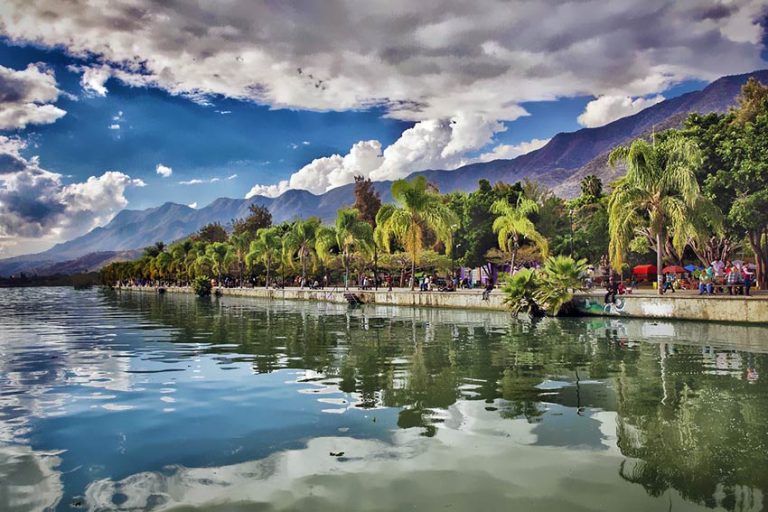 Lake Chapala and Outdoor Nature Experiences in and around Ajijic